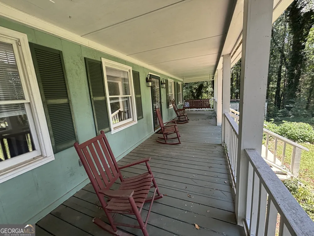127 Little Rocky Creek RD Danville, GA 31017