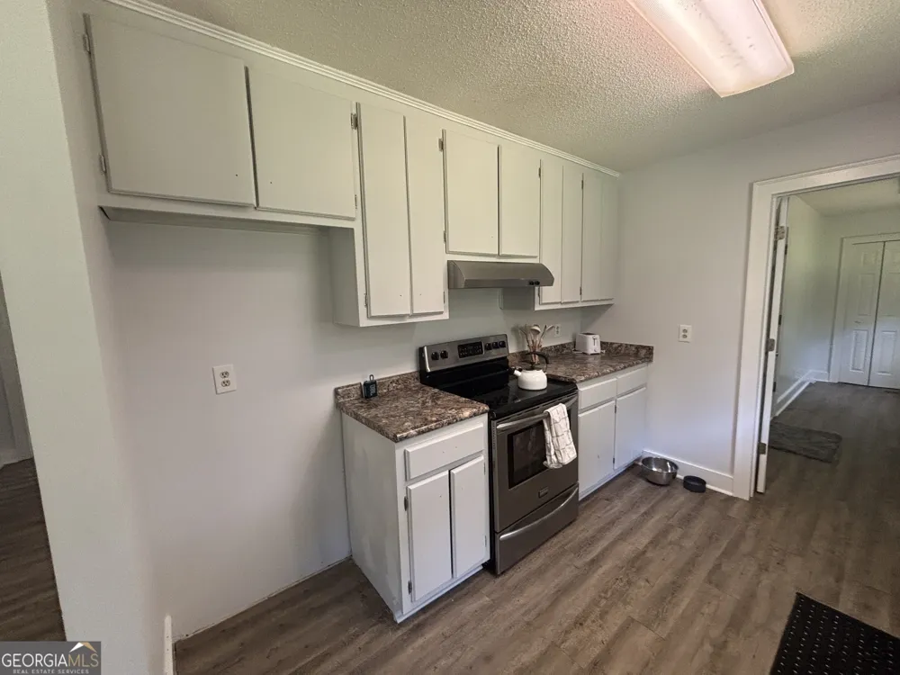 127 Little Rocky Creek RD Danville, GA 31017