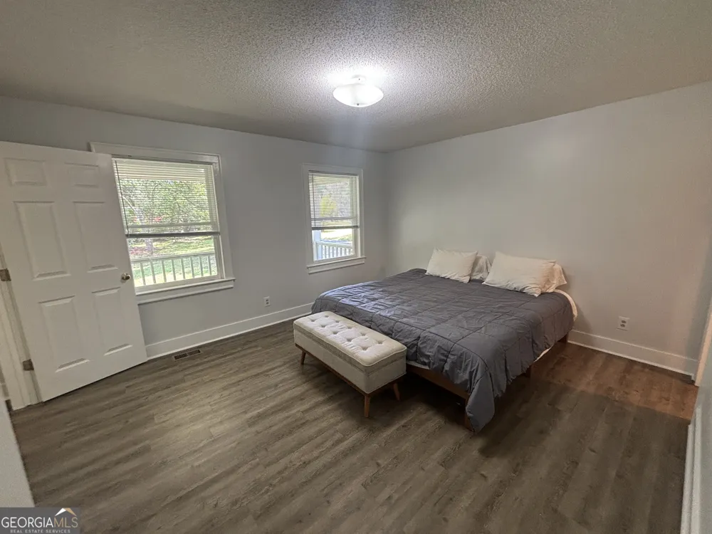 127 Little Rocky Creek RD Danville, GA 31017