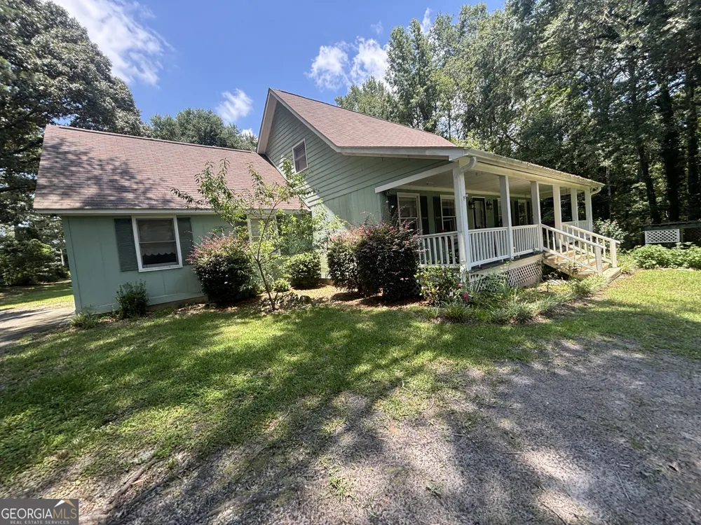 127 Little Rocky Creek RD Danville, GA 31017
