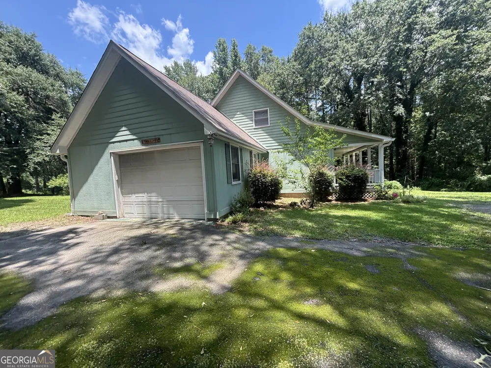 127 Little Rocky Creek RD Danville, GA 31017