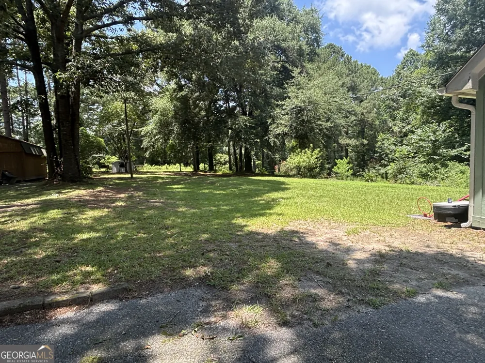 127 Little Rocky Creek RD Danville, GA 31017