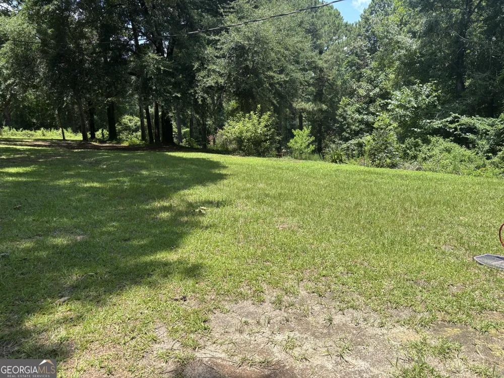 127 Little Rocky Creek RD Danville, GA 31017