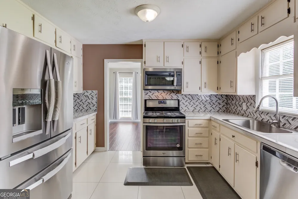 355 Brand RD SW Loganville, GA 30052