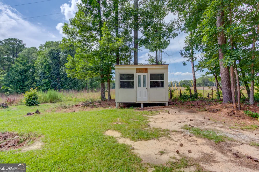 355 Brand RD SW Loganville, GA 30052