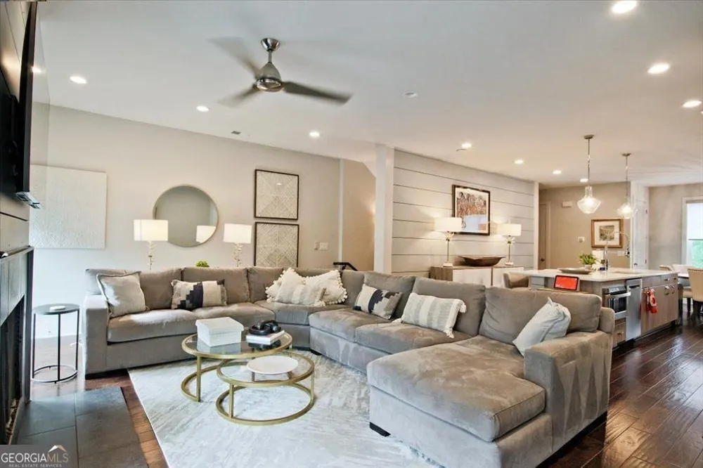 104 Canton WAY Roswell, GA 30075