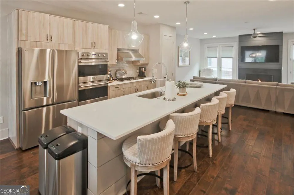 104 Canton WAY Roswell, GA 30075