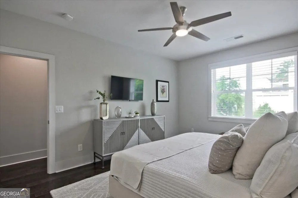 104 Canton WAY Roswell, GA 30075