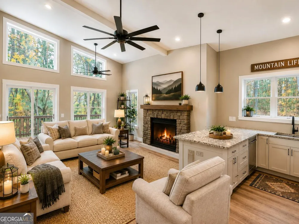 673 Autumn Ridge DR Clayton, GA 30525