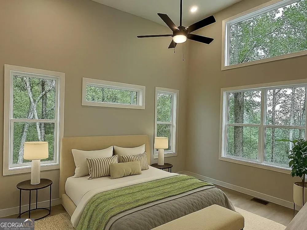 673 Autumn Ridge DR Clayton, GA 30525