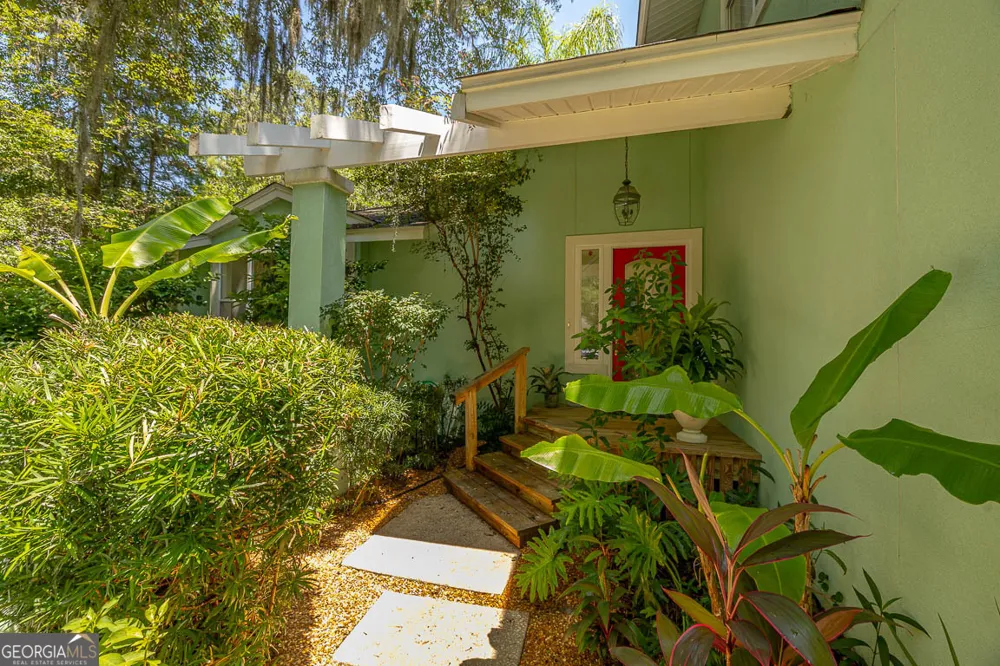 123 Plemmons DR St. Simons, GA 31522