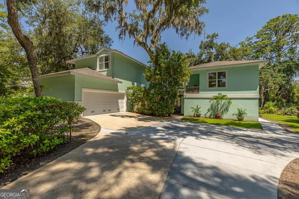 123 Plemmons DR St. Simons, GA 31522