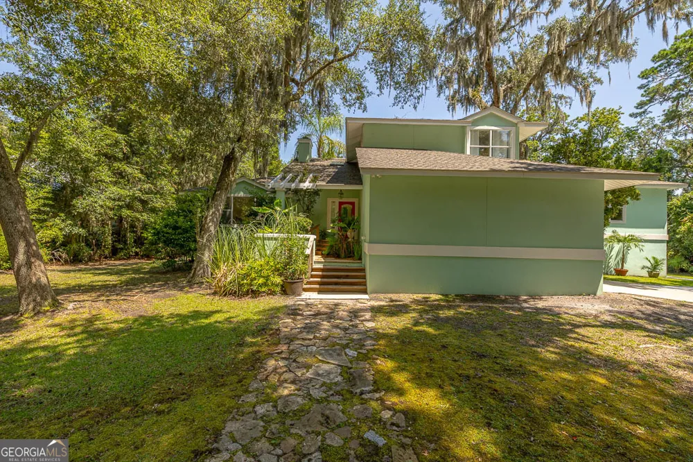 123 Plemmons DR St. Simons, GA 31522