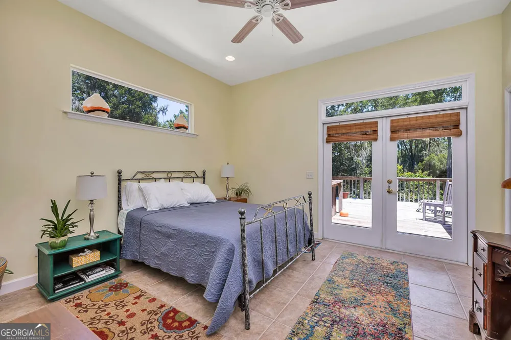 123 Plemmons DR St. Simons, GA 31522