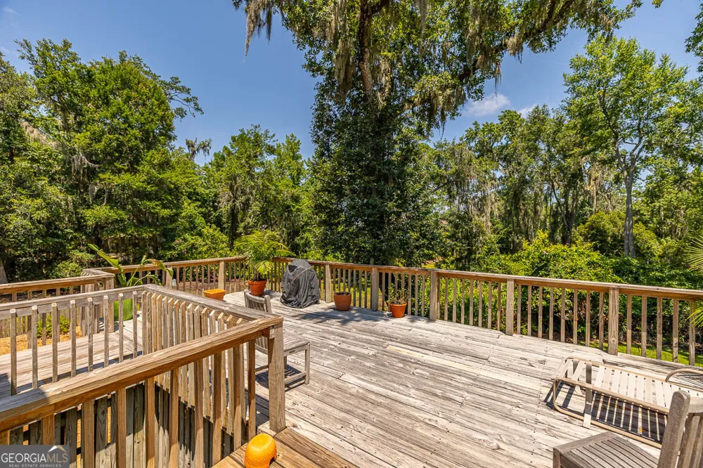 123 Plemmons DR St. Simons, GA 31522