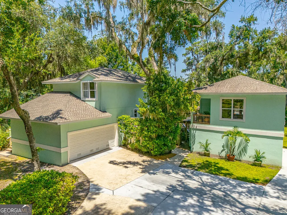 123 Plemmons DR St. Simons, GA 31522