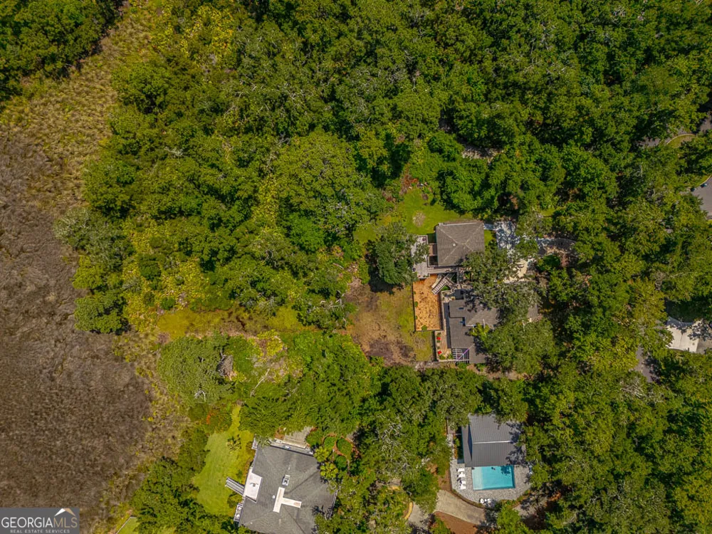 123 Plemmons DR St. Simons, GA 31522