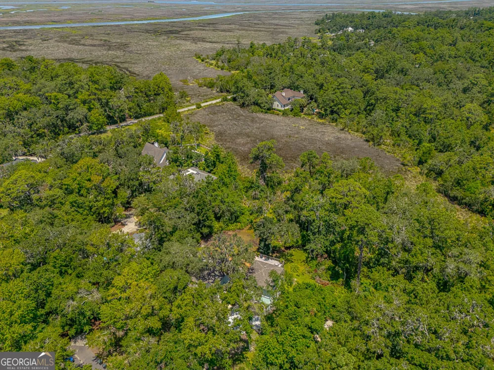 123 Plemmons DR St. Simons, GA 31522