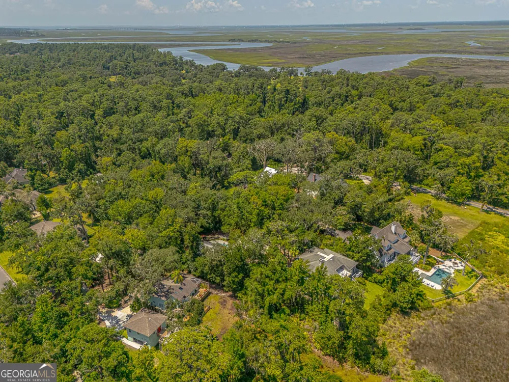 123 Plemmons DR St. Simons, GA 31522