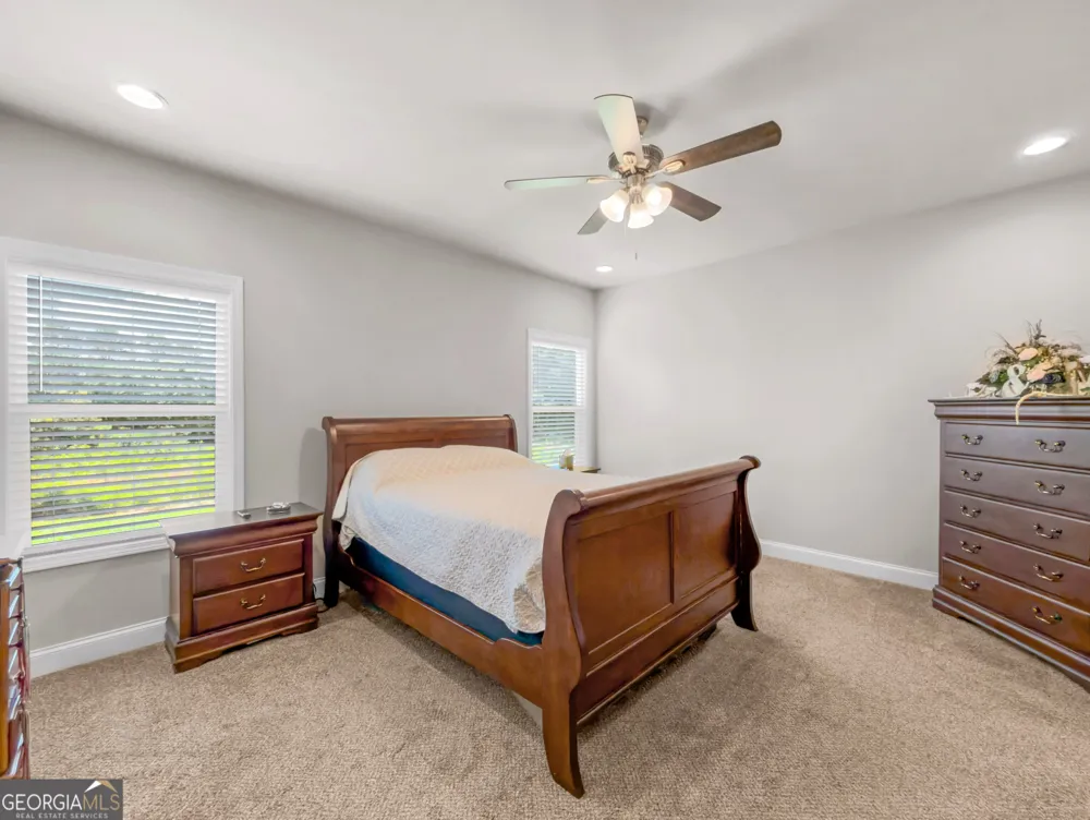 553 Old Union Gin RD Forsyth, GA 31029