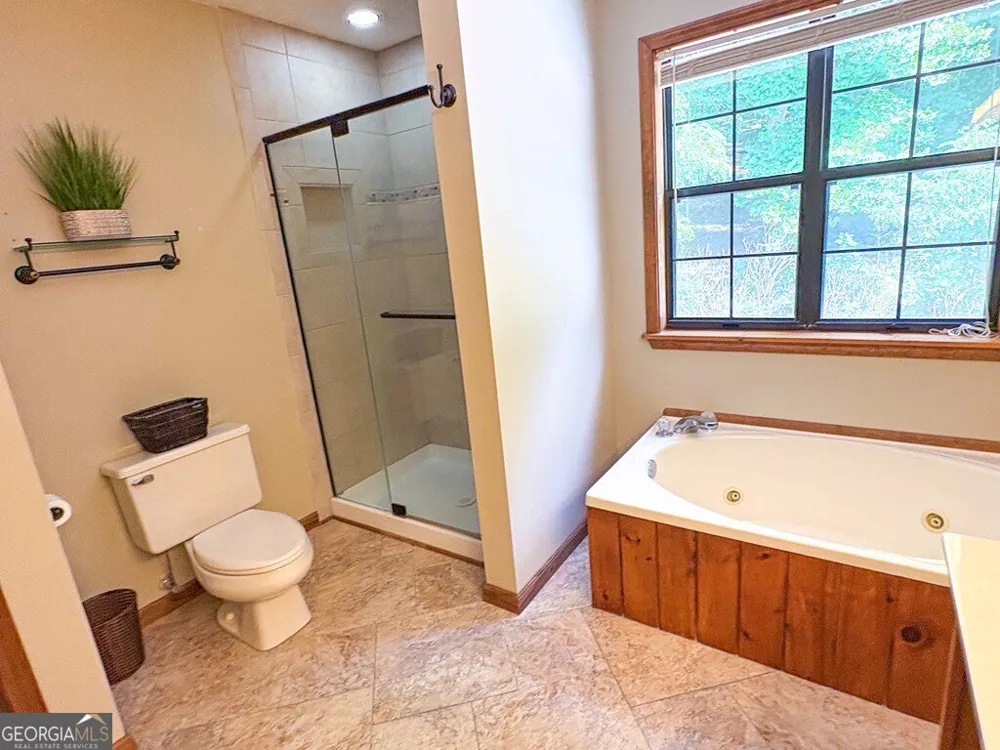 403 Buzzard Roost RD Blairsville, GA 30512
