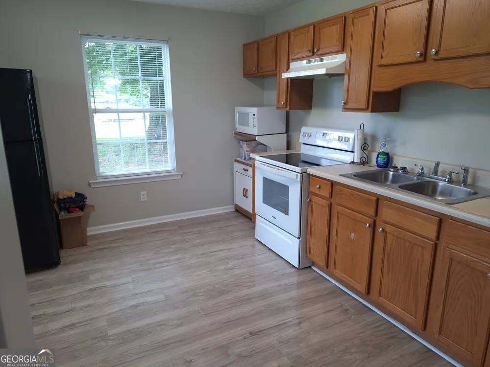229 Merritts AVE Cedartown, GA 30125