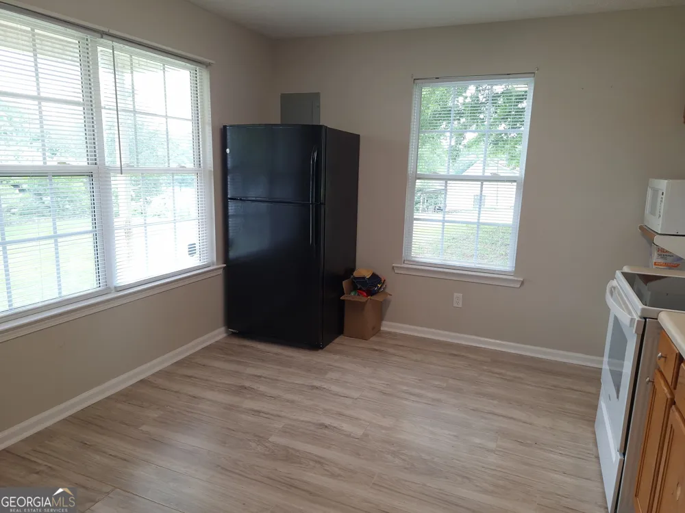229 Merritts AVE Cedartown, GA 30125