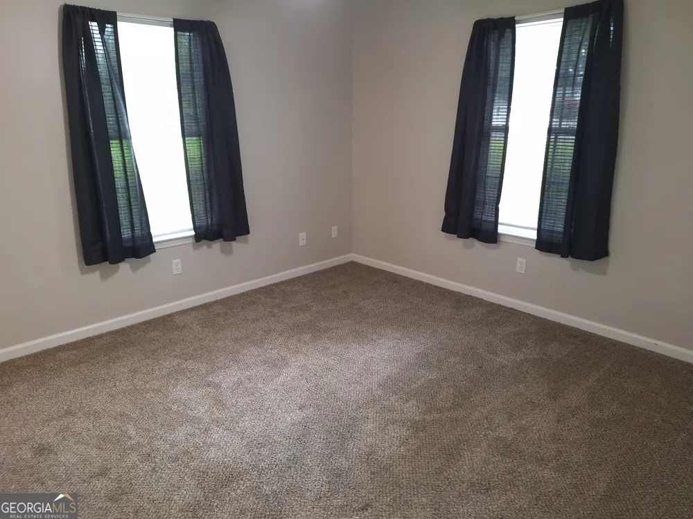 229 Merritts AVE Cedartown, GA 30125
