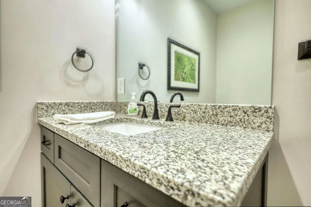 156 Smith ST Clayton, GA 30525