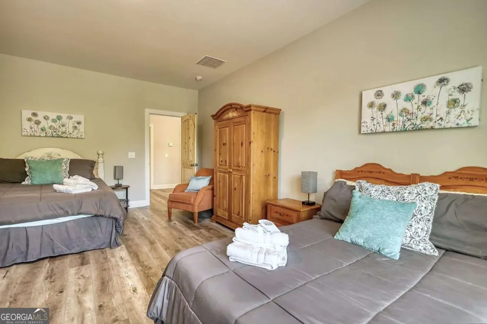 156 Smith ST Clayton, GA 30525