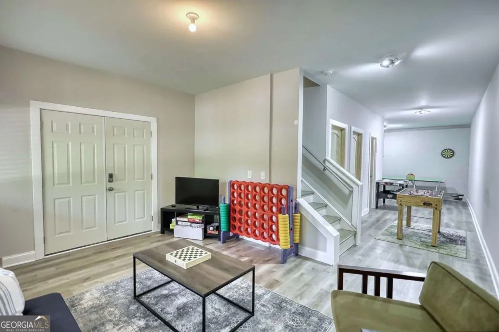 156 Smith ST Clayton, GA 30525