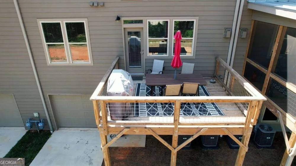 156 Smith ST Clayton, GA 30525