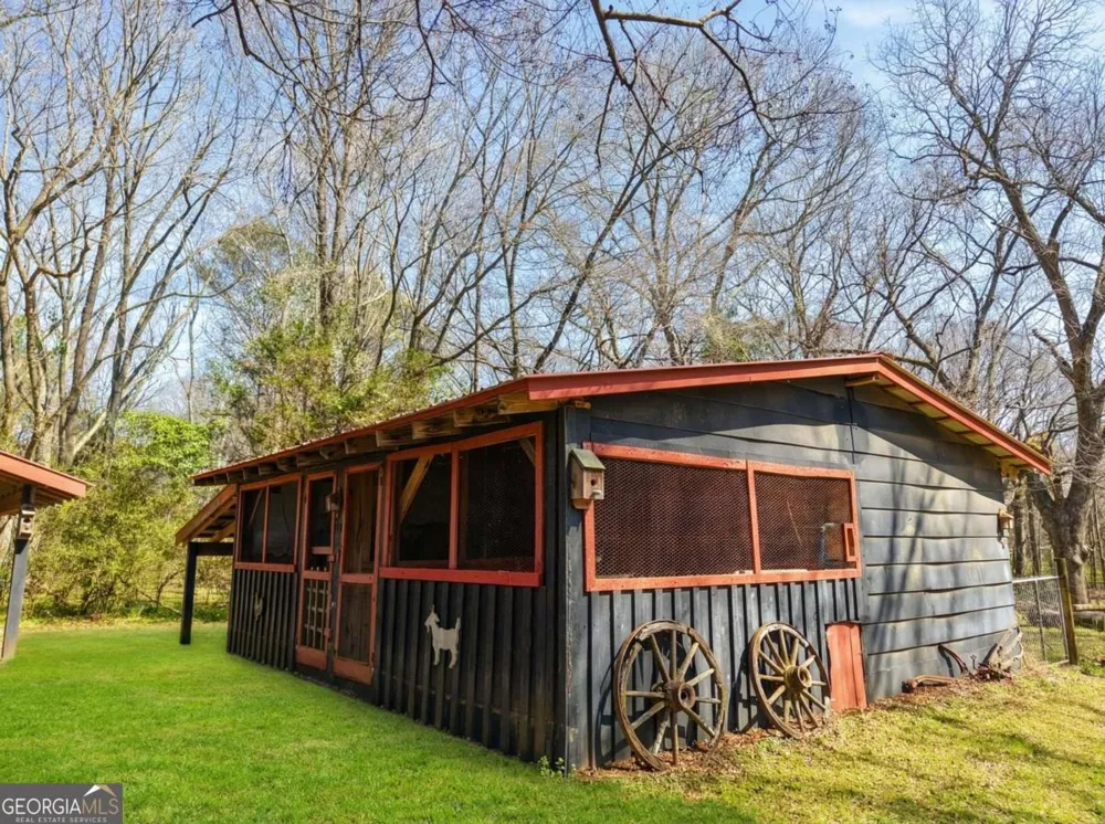 1800 Simonton Bridge RD Watkinsville, GA 30677