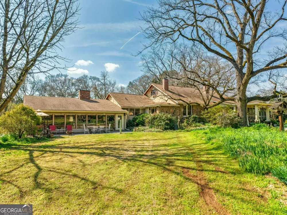 1800 Simonton Bridge RD Watkinsville, GA 30677