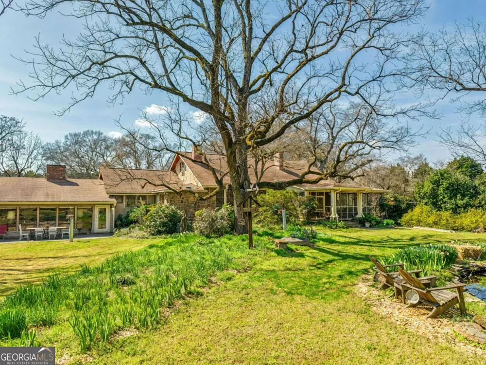 1800 Simonton Bridge RD Watkinsville, GA 30677