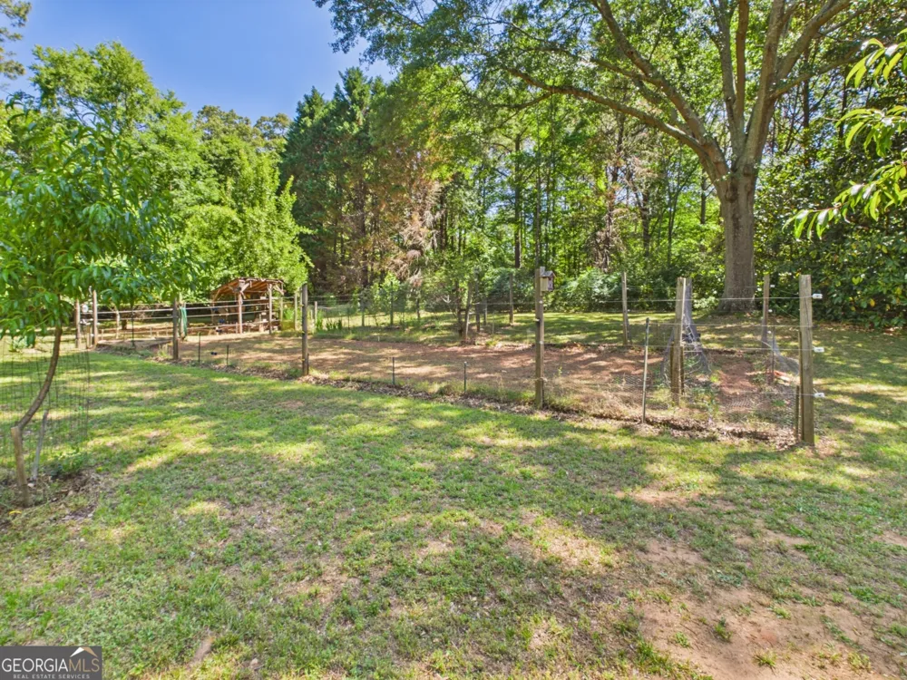 1800 Simonton Bridge RD Watkinsville, GA 30677