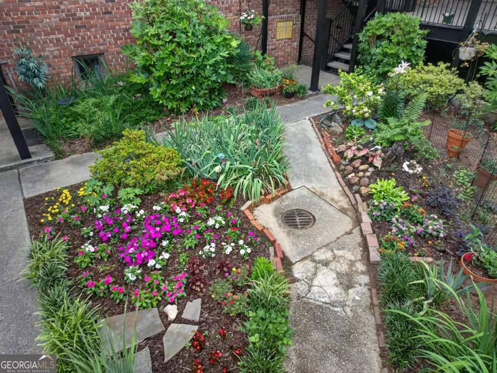 3091 Colonial WAY Atlanta, GA 30341