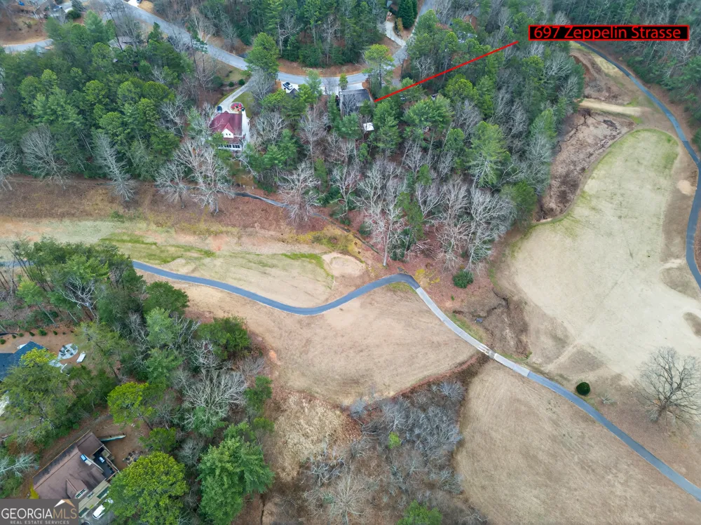 697 Zeppelin Strasse Helen, GA 30545