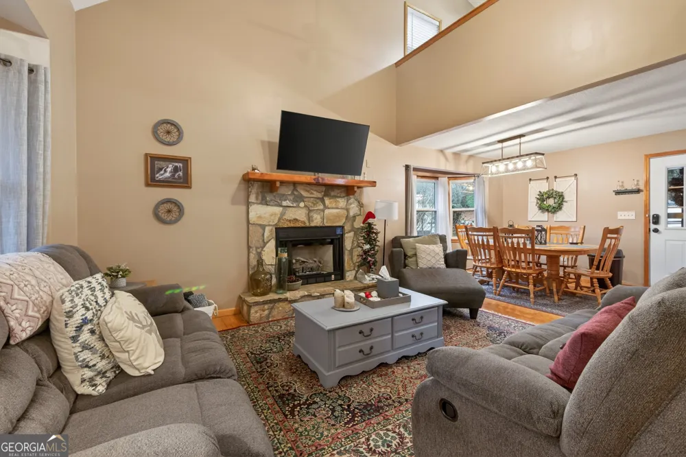697 Zeppelin Strasse Helen, GA 30545