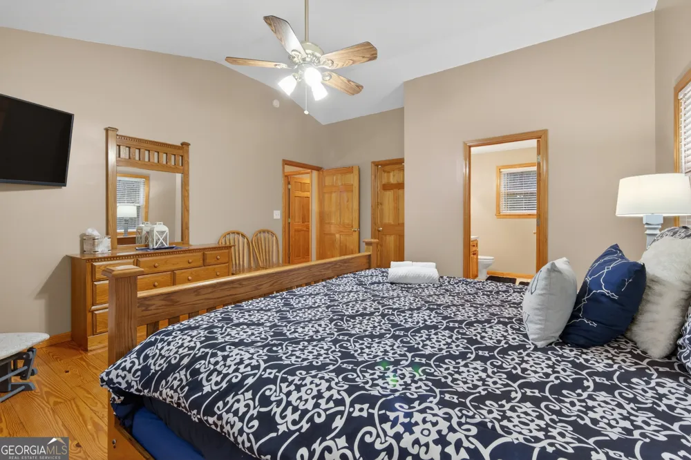 697 Zeppelin Strasse Helen, GA 30545