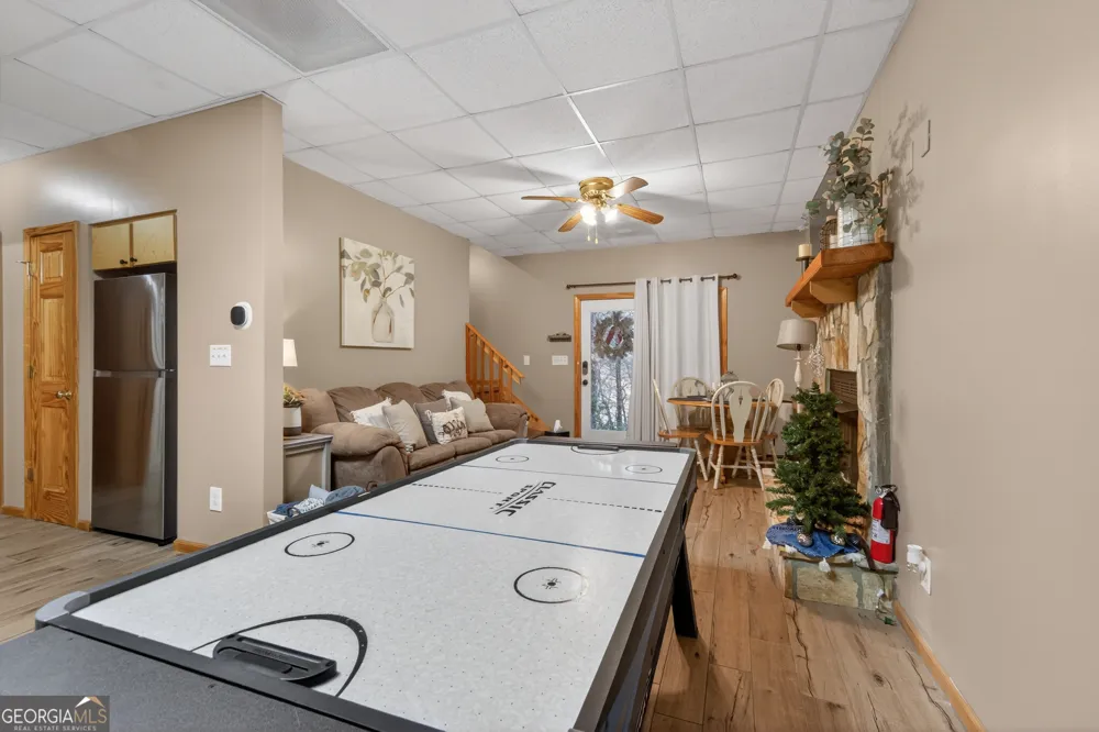 697 Zeppelin Strasse Helen, GA 30545
