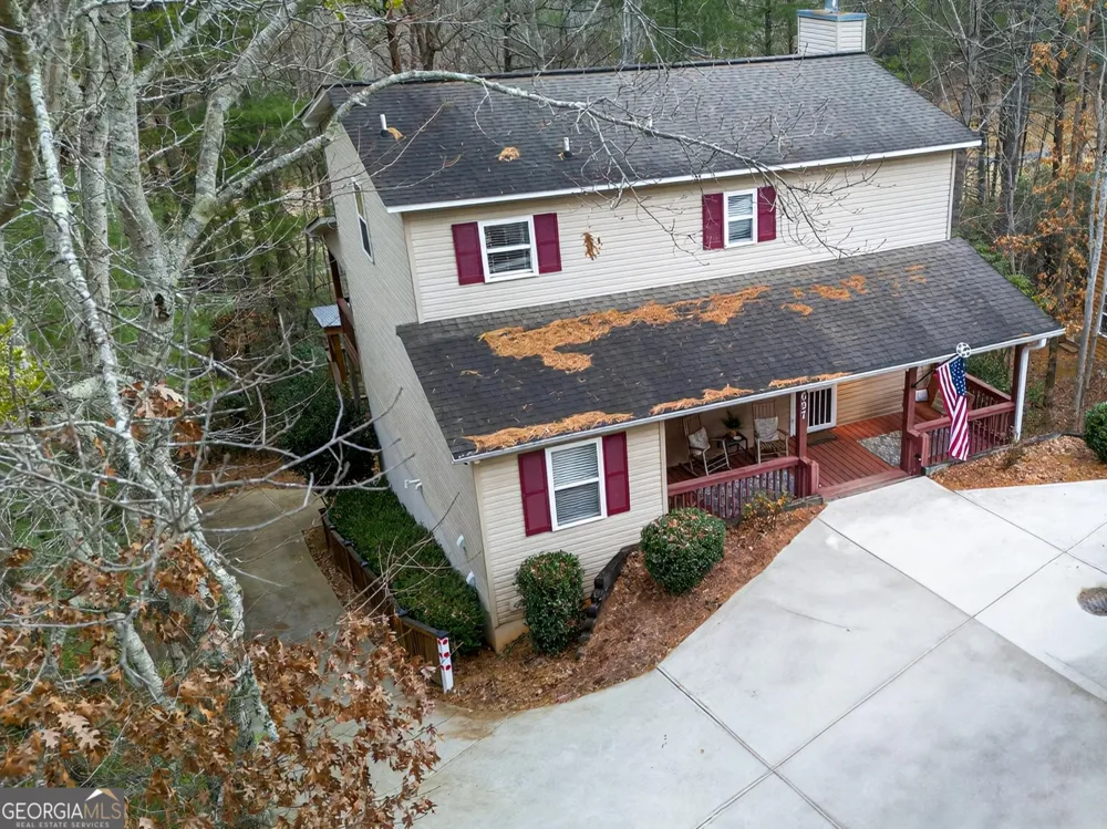 697 Zeppelin Strasse Helen, GA 30545