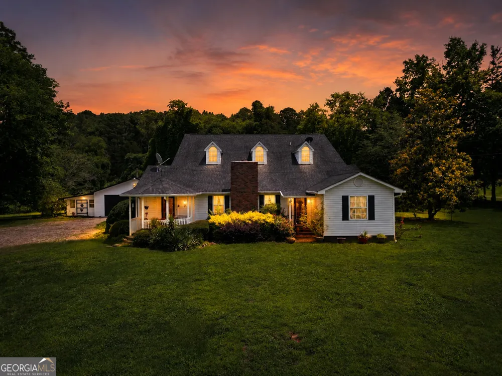 5627 Cave Spring RD SW Cave Spring, GA 30124