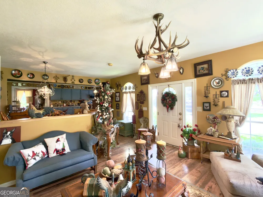 5627 Cave Spring RD SW Cave Spring, GA 30124