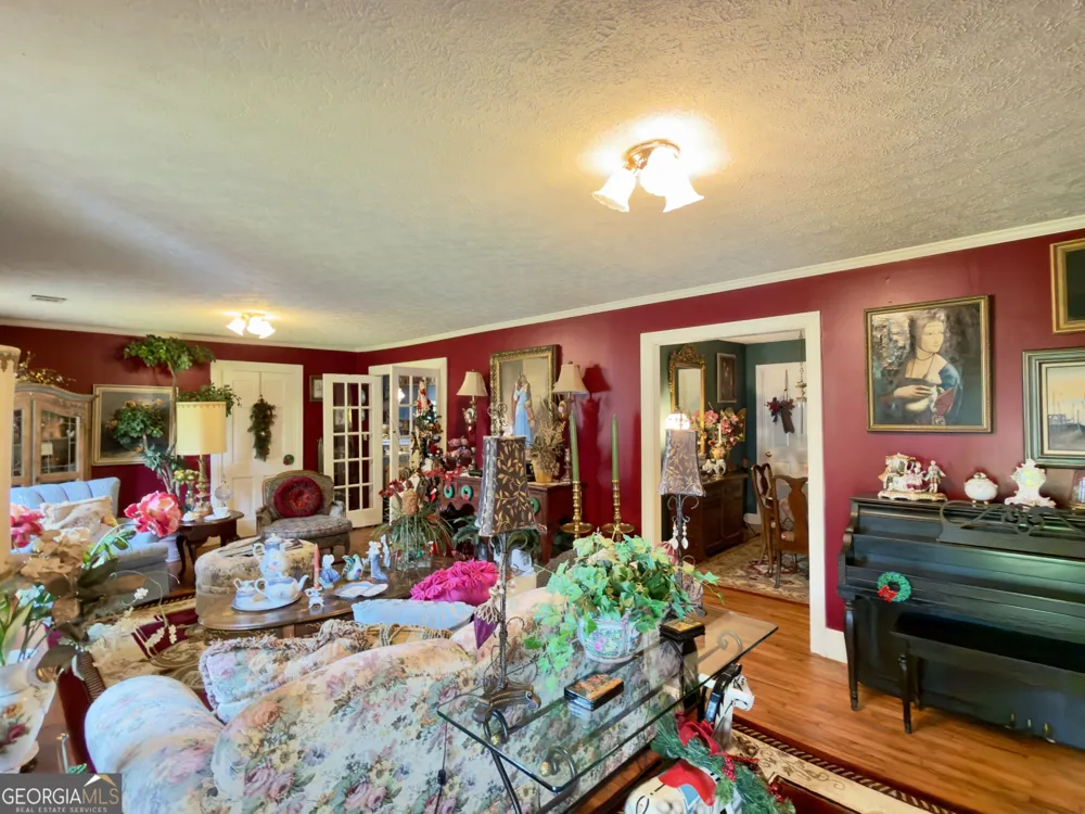 5627 Cave Spring RD SW Cave Spring, GA 30124