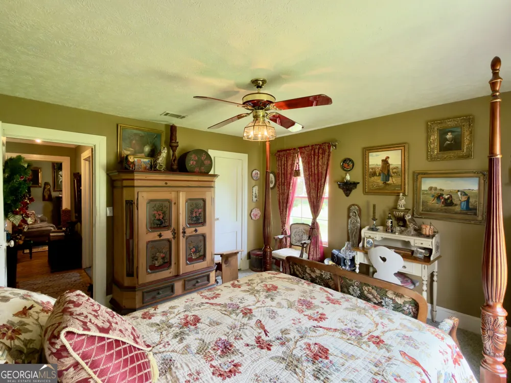 5627 Cave Spring RD SW Cave Spring, GA 30124
