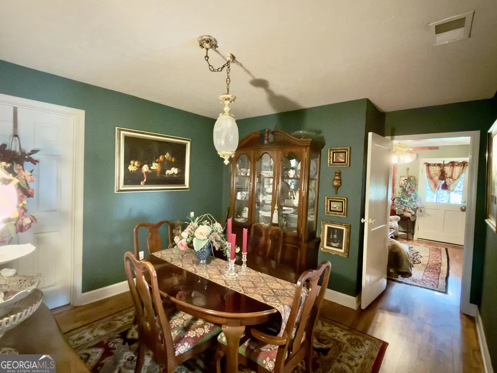 5627 Cave Spring RD SW Cave Spring, GA 30124