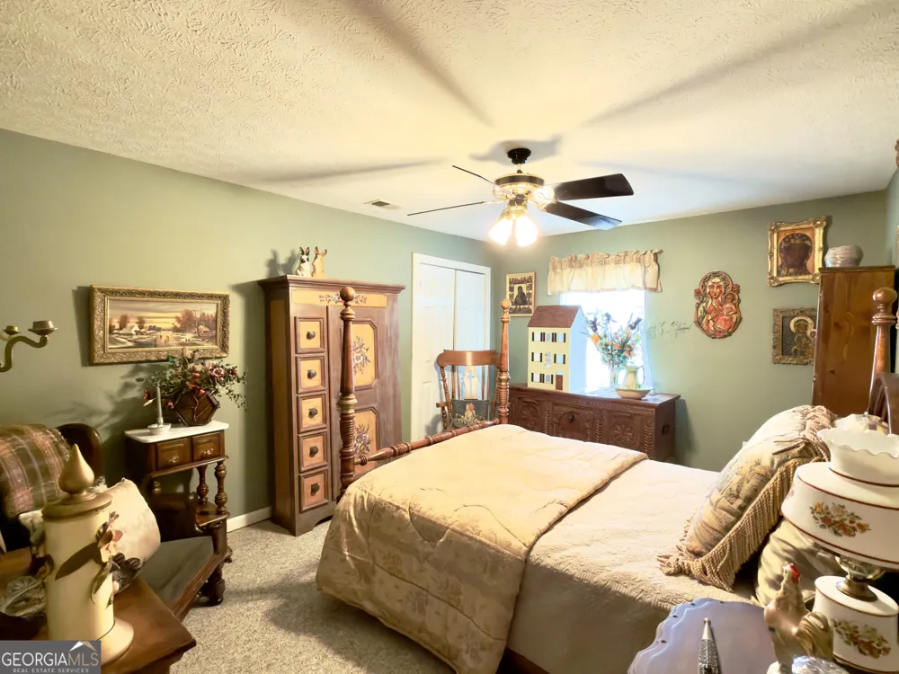 5627 Cave Spring RD SW Cave Spring, GA 30124