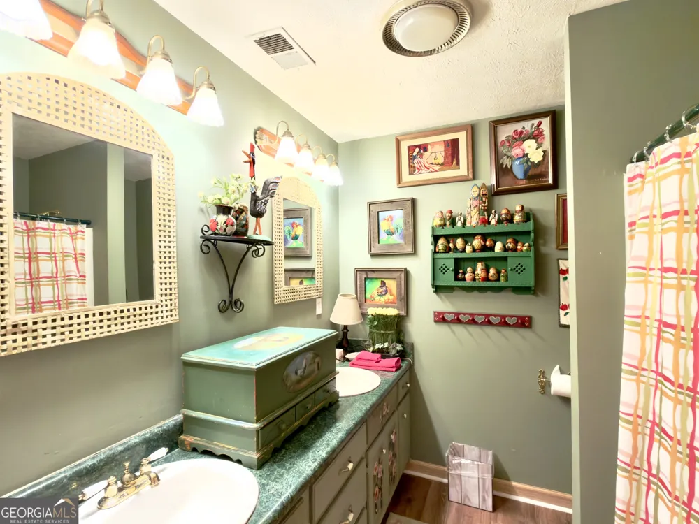 5627 Cave Spring RD SW Cave Spring, GA 30124