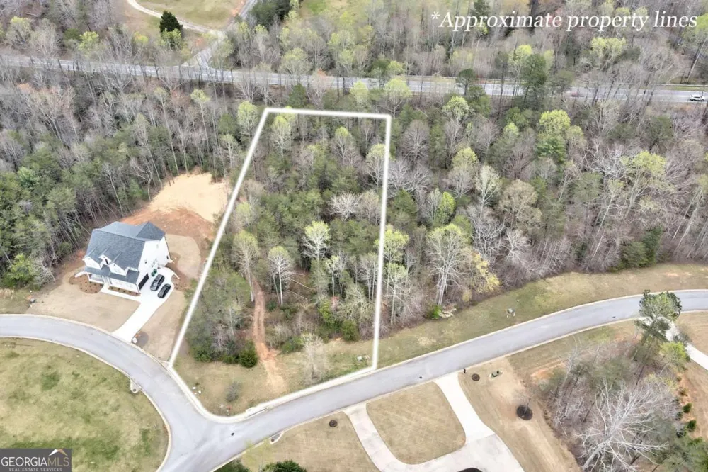 240 Woodmont DR Cornelia, GA 30531
